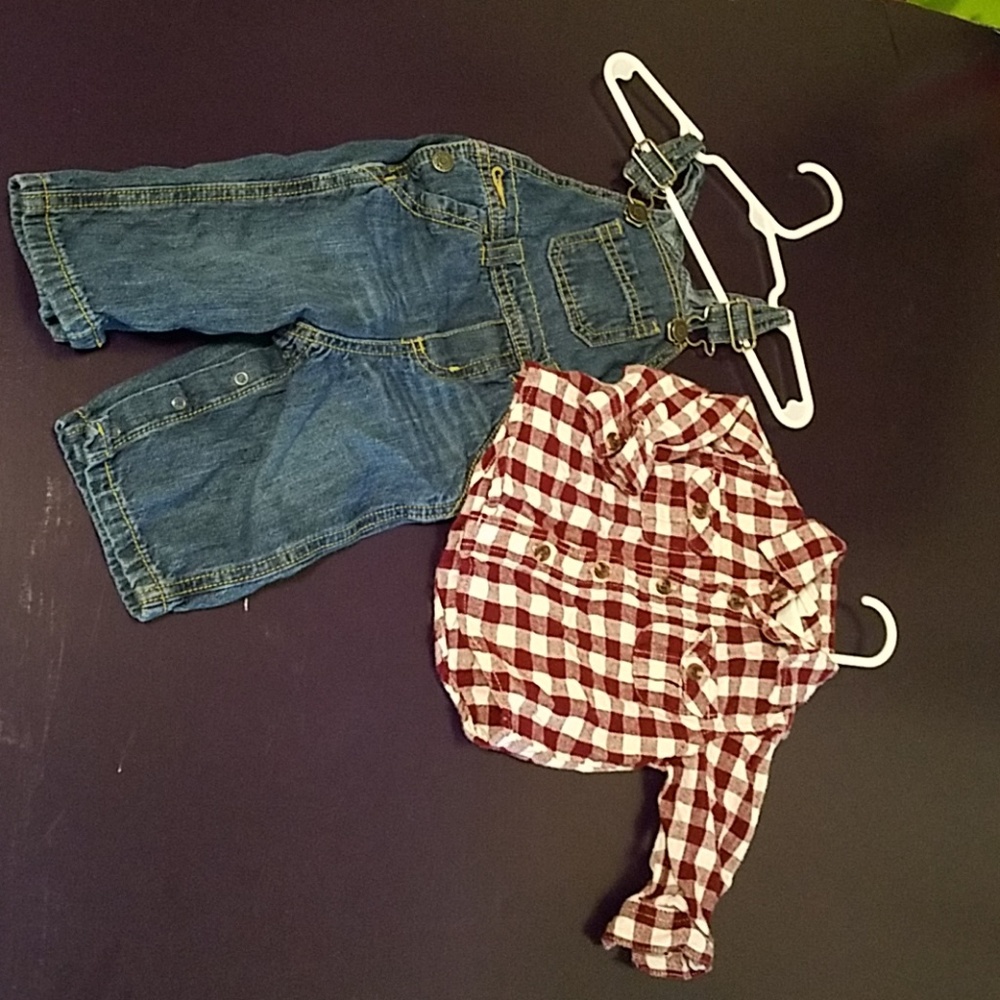 Old navy boys outfit 3-6 months